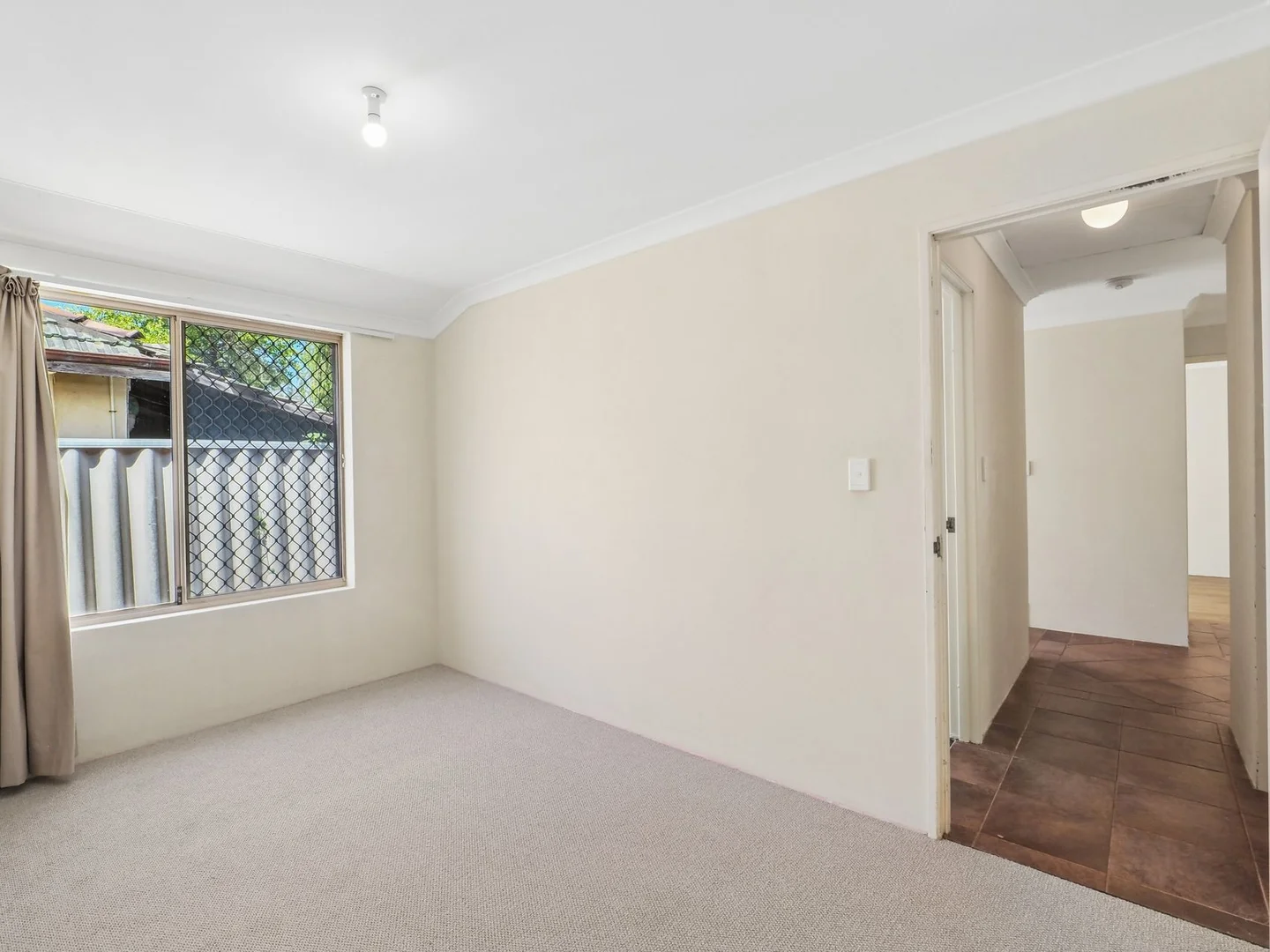 Additional image 20 of 39 Holmesdale Road, Woodbridge WA 6056