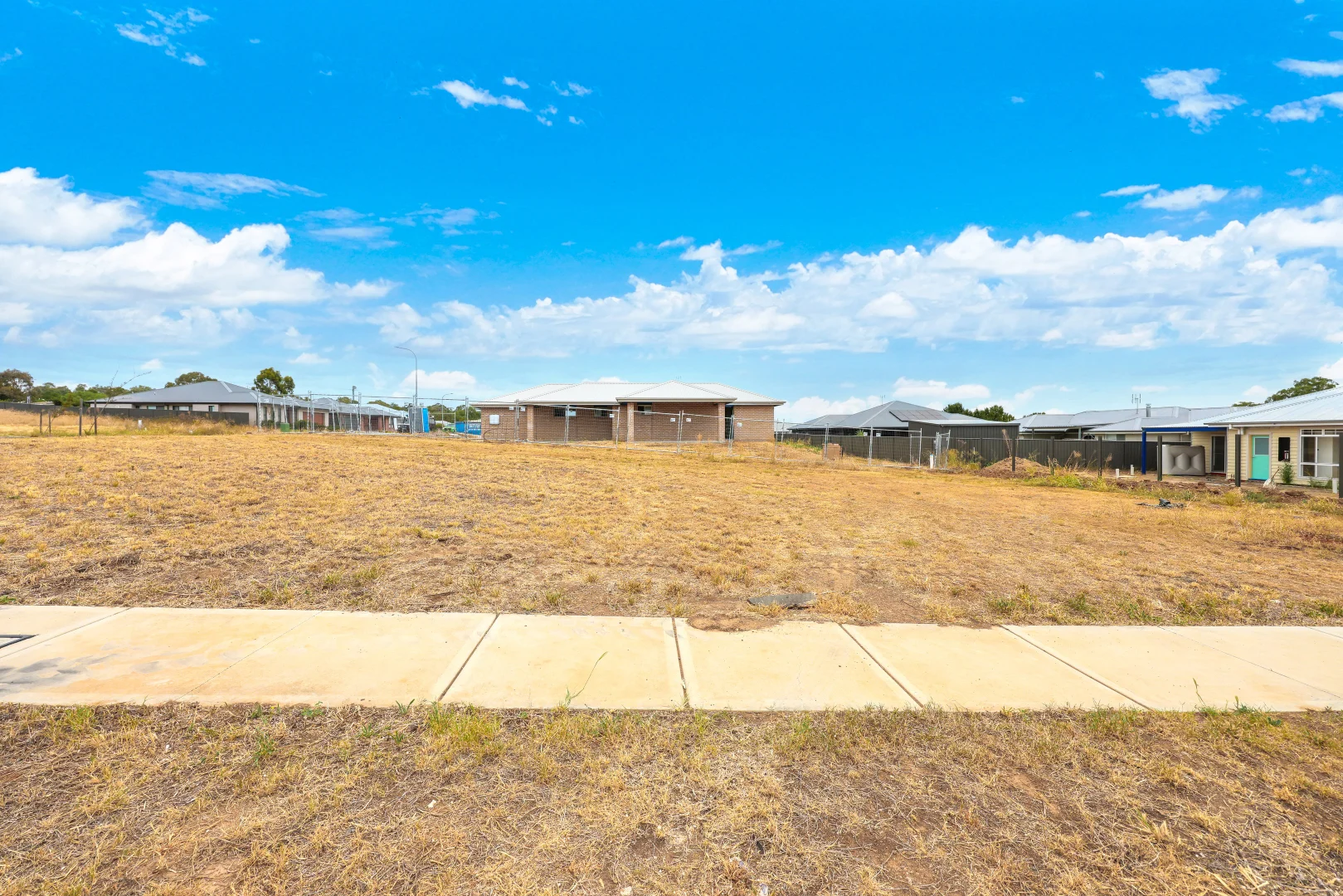 Additional image 3 of 12 Brahman Way, Tamworth NSW 2340