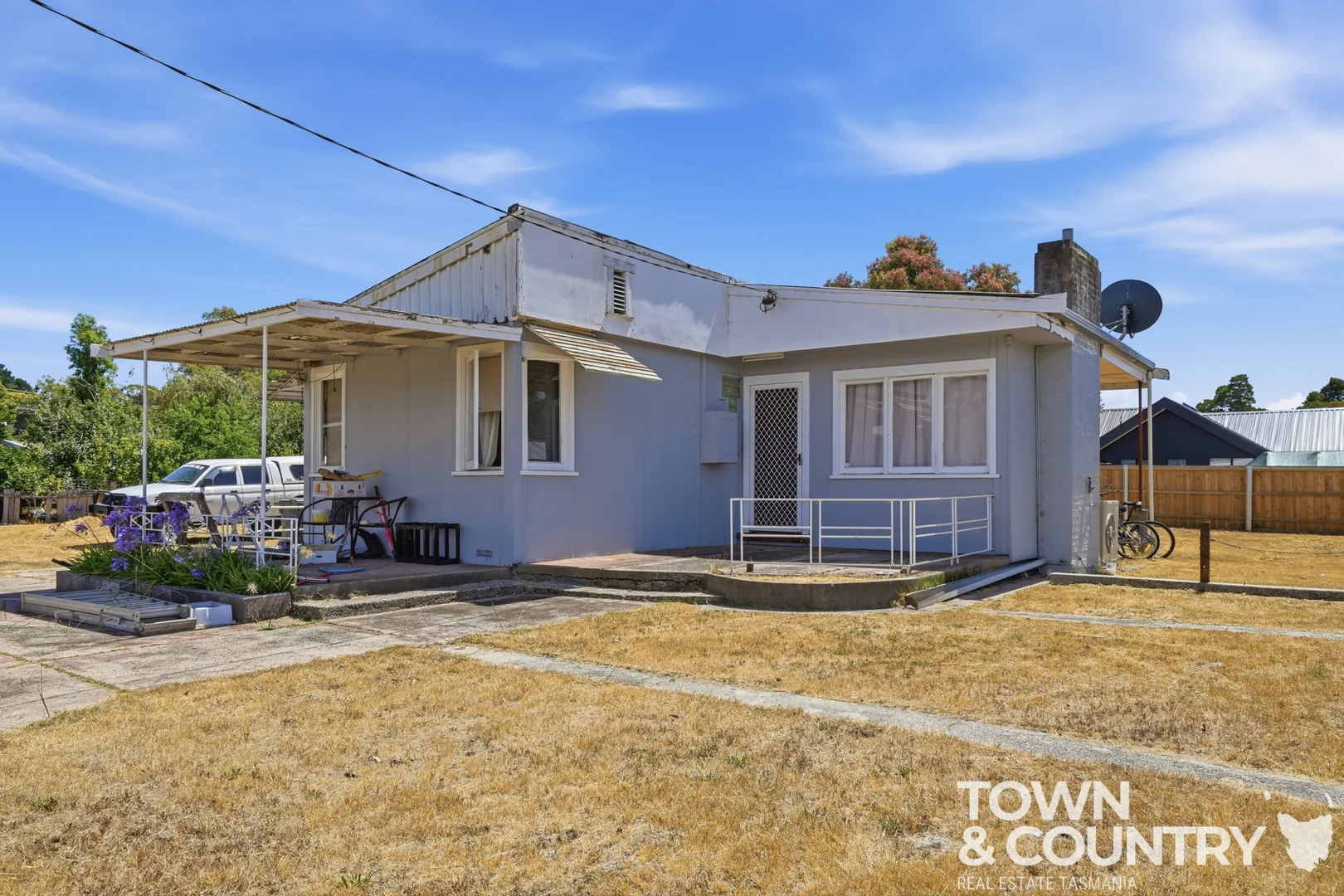 Additional image 2 of 16 Nairana Street, Gravelly Beach TAS 7276