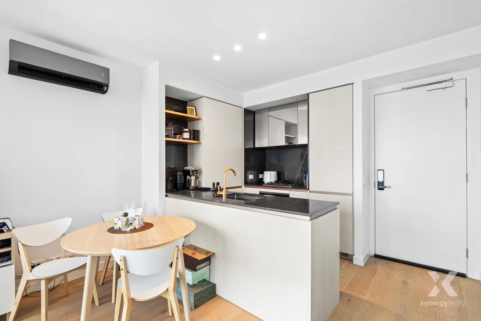 Additional image 5 of 7202/228 La Trobe Street, Melbourne VIC 3000