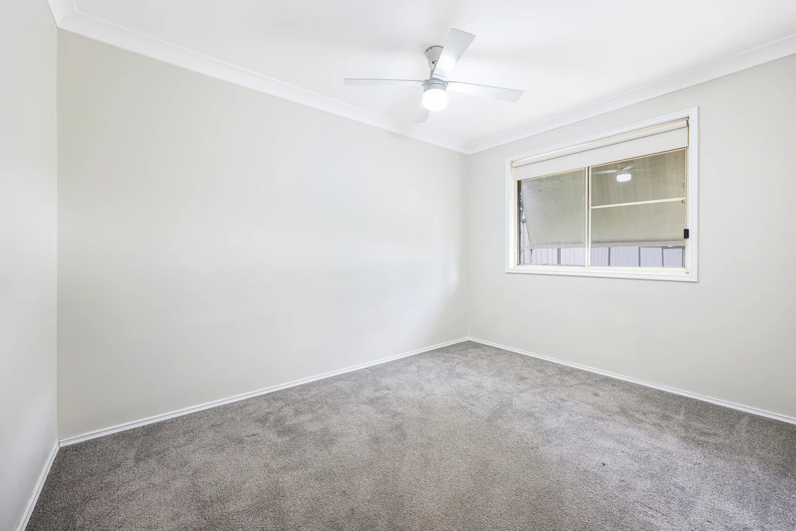 Additional image 8 of 1 & 2/2 Honeysuckle Crescent, Scone NSW 2337