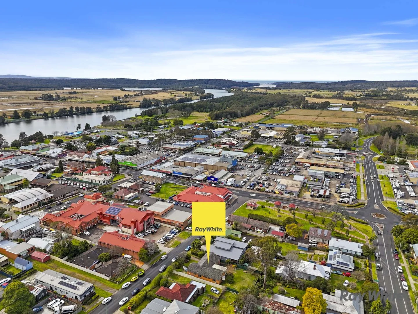 12 Mirrabooka Avenue, Moruya NSW 2537