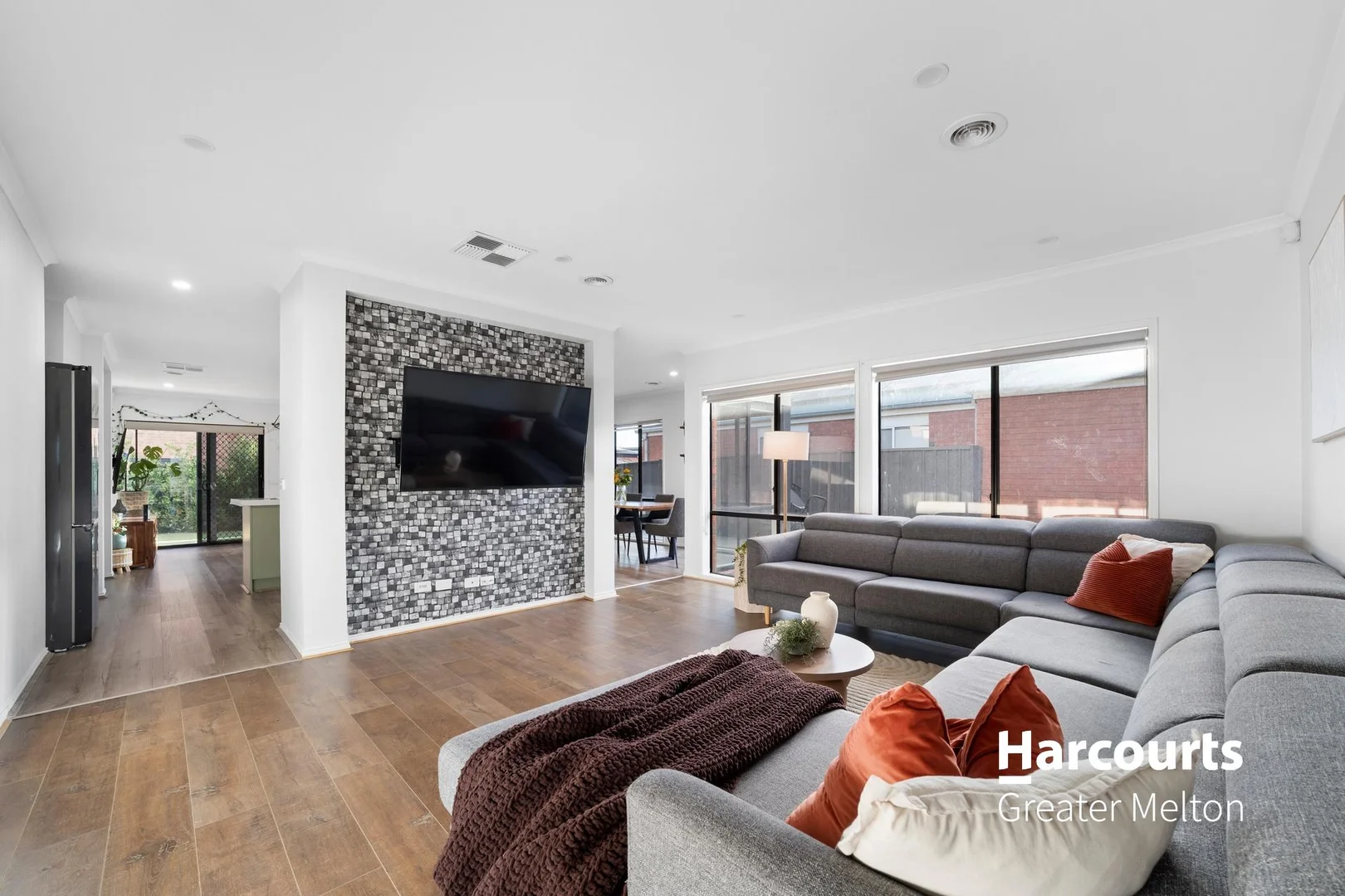 Additional image 8 of 17 Dickerson Way, Caroline Springs VIC 3023