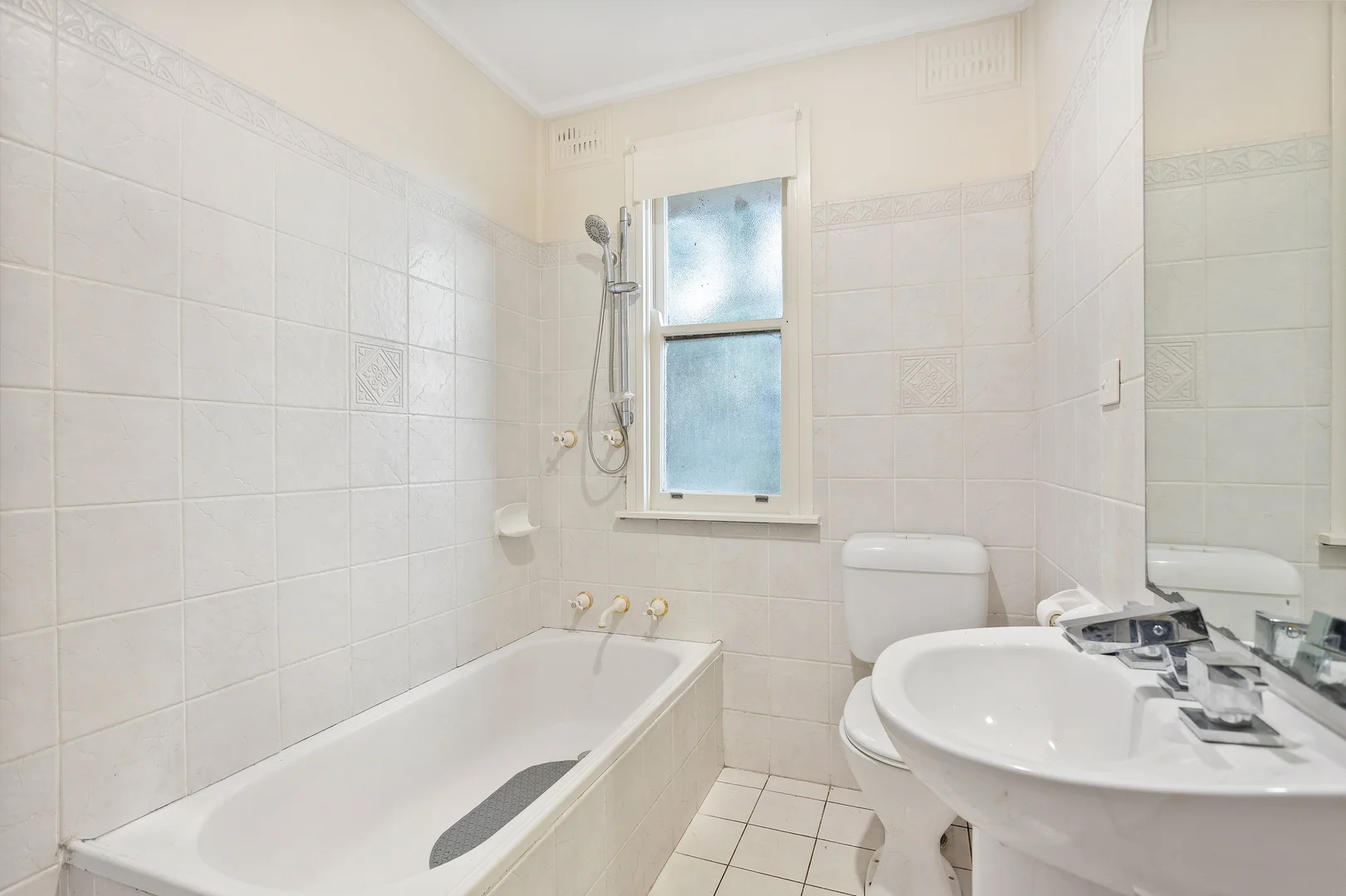 Additional image 6 of 1 Frost Parade, Balgownie NSW 2519