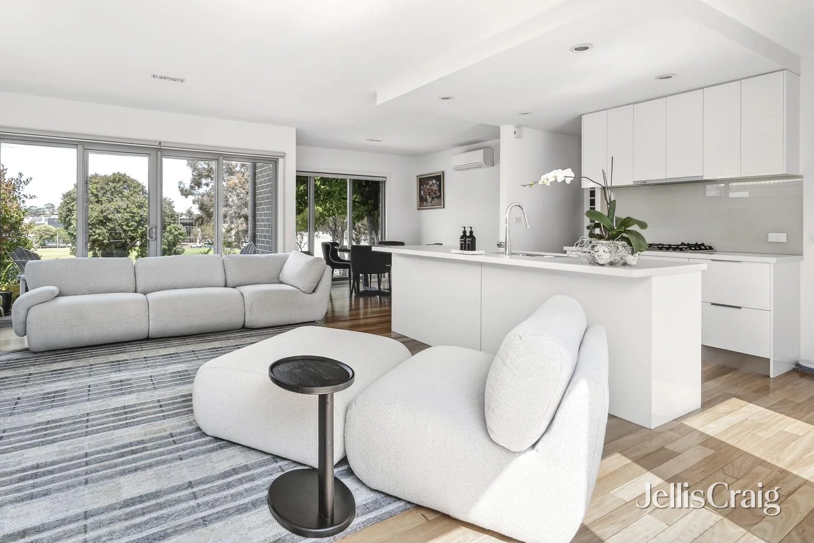 Additional image 2 of 1/124 West Fyans Street, Newtown VIC 3220