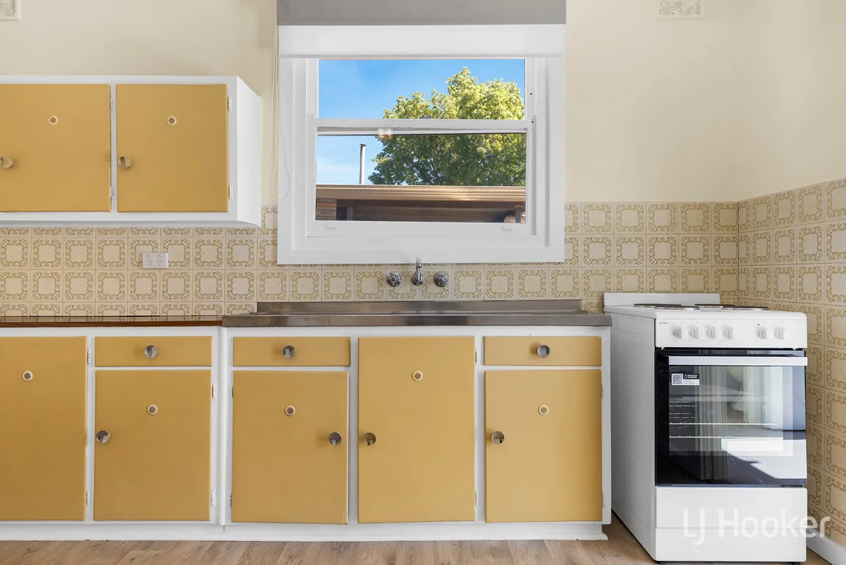 Additional image 12 of 46 Bloomfield Crescent, Elizabeth Downs SA 5113