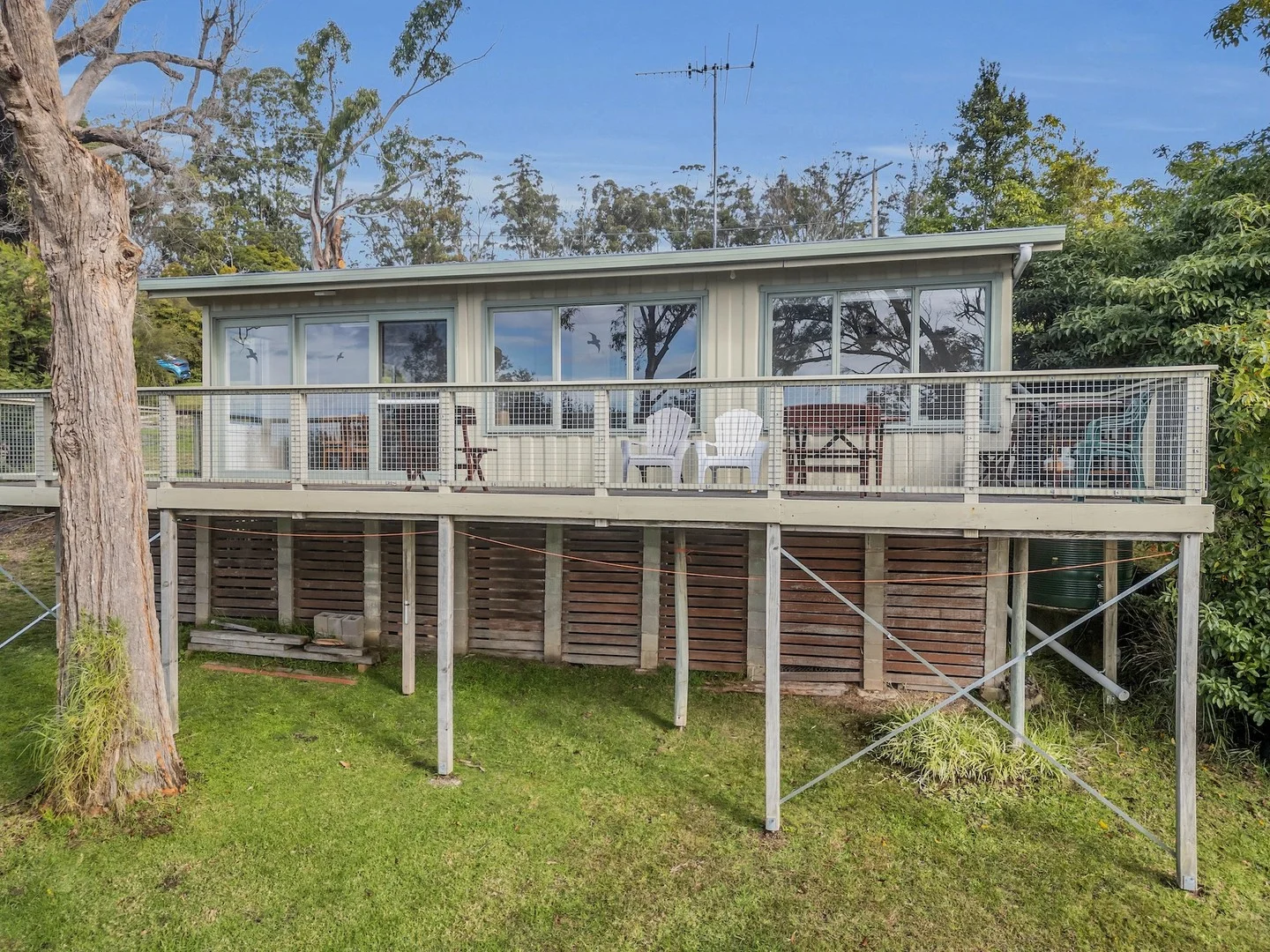 42 Karbeethong Avenue, Mallacoota VIC 3892