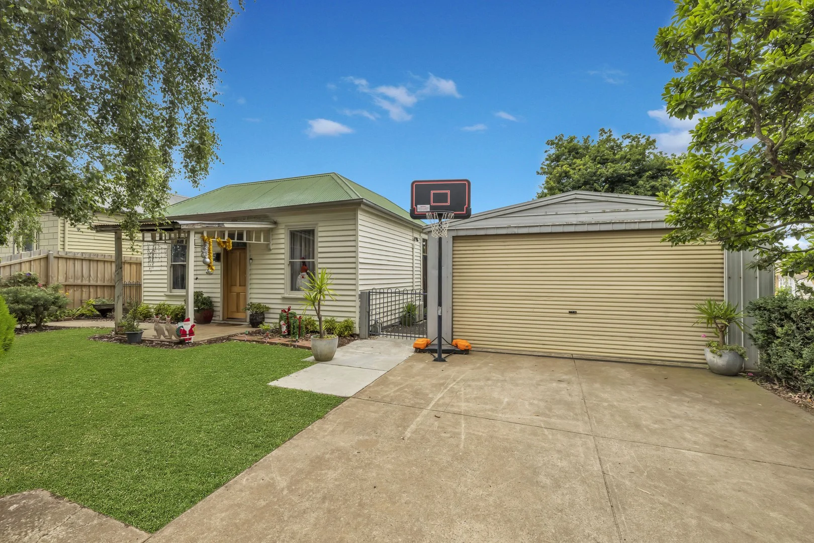 Additional image 2 of 150 Princes Way, Drouin VIC 3818
