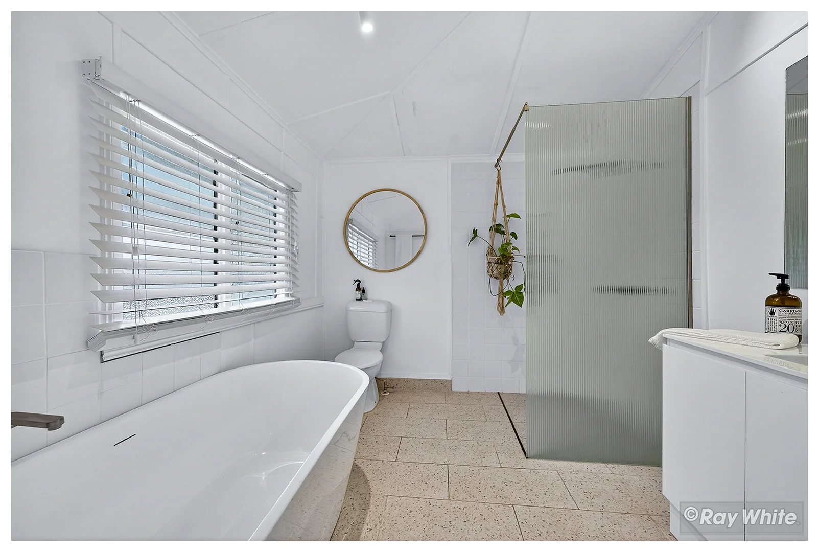 Additional image 21 of 101 Curran Street, Koongal QLD 4701