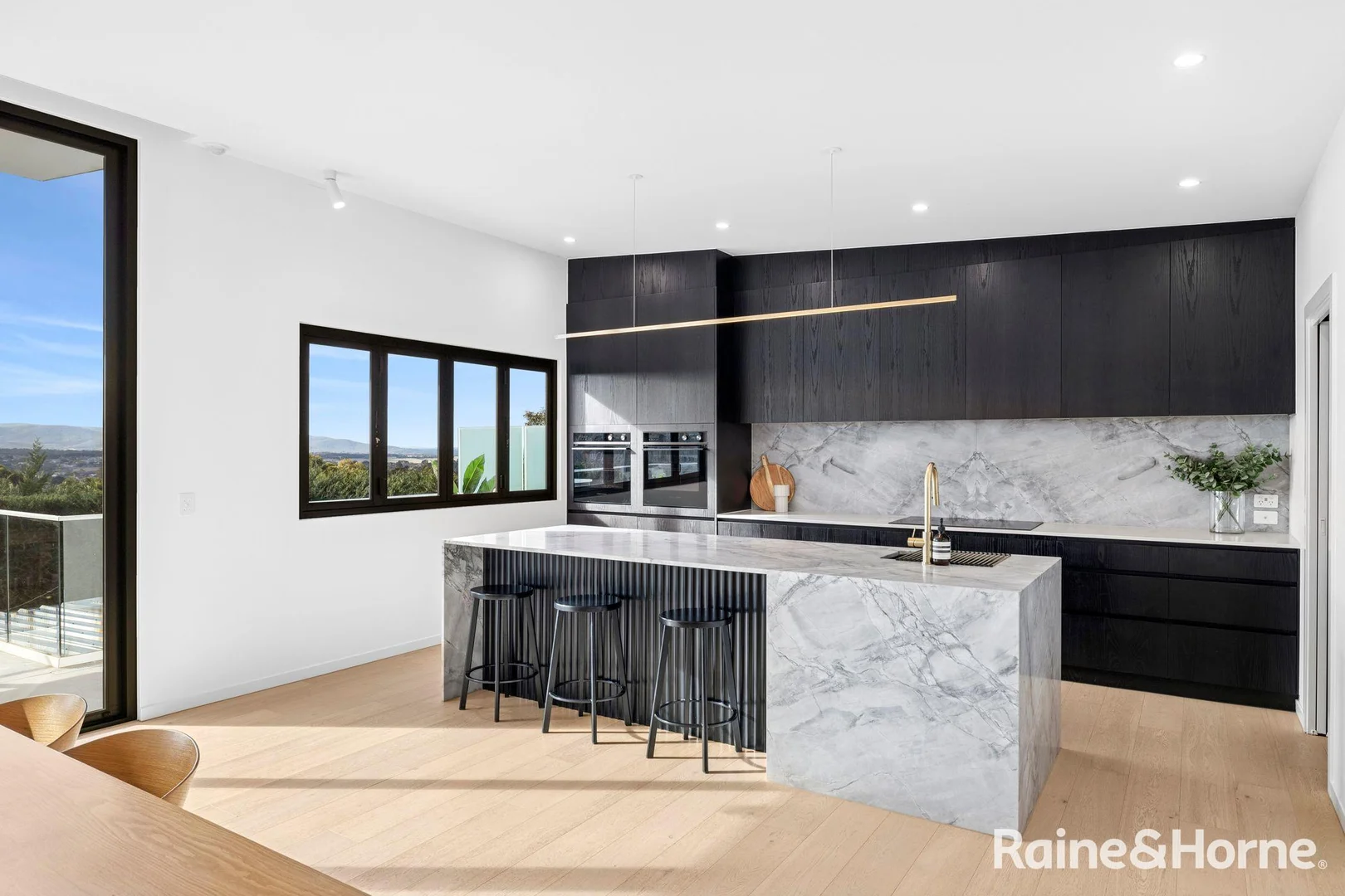 Additional image 14 of 2 Pindara Place, Gisborne VIC 3437