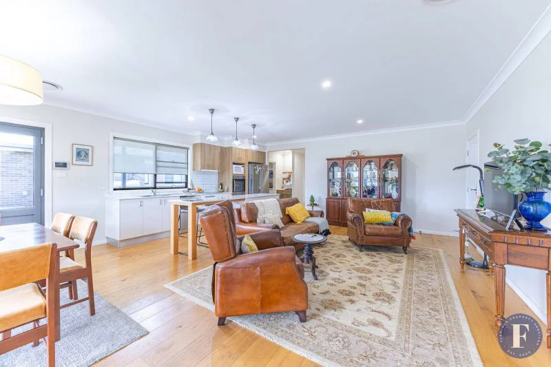 Additional image 3 of 2/2 Reymond Street, Forbes NSW 2871