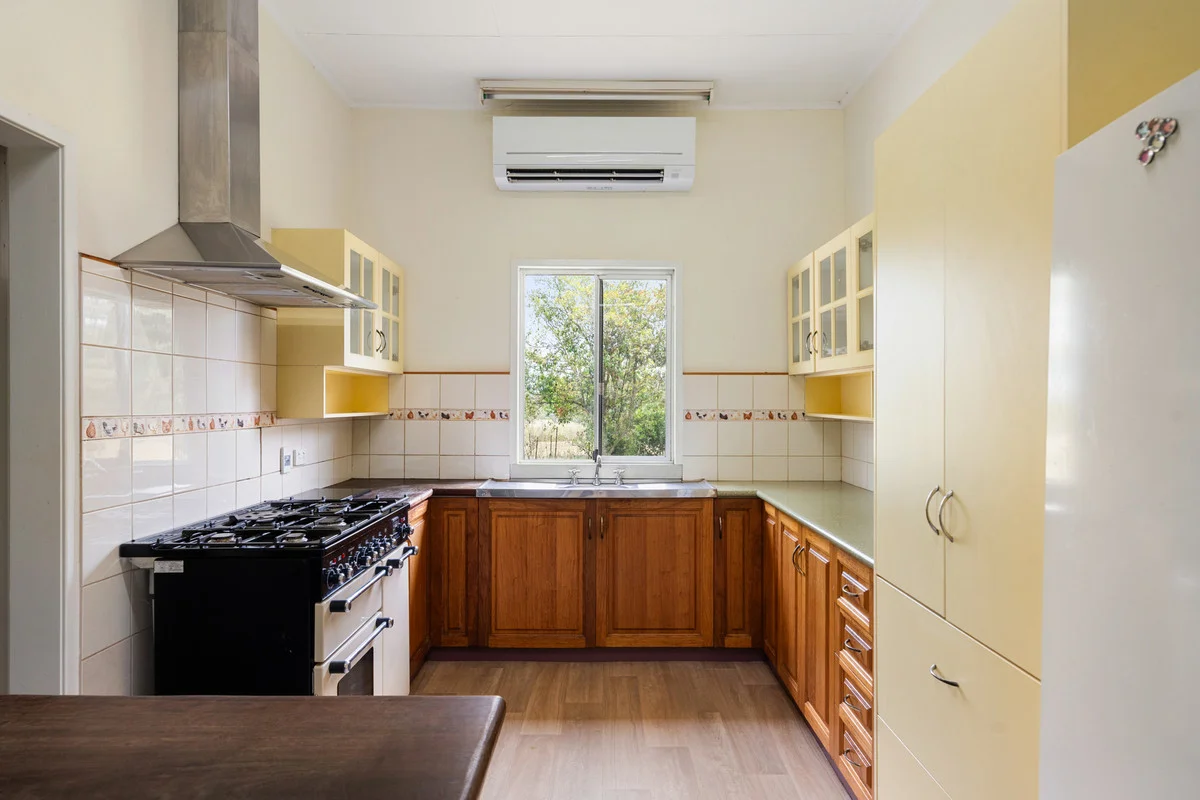 Additional image 9 of 2347 Gore Highway, Southbrook QLD 4363