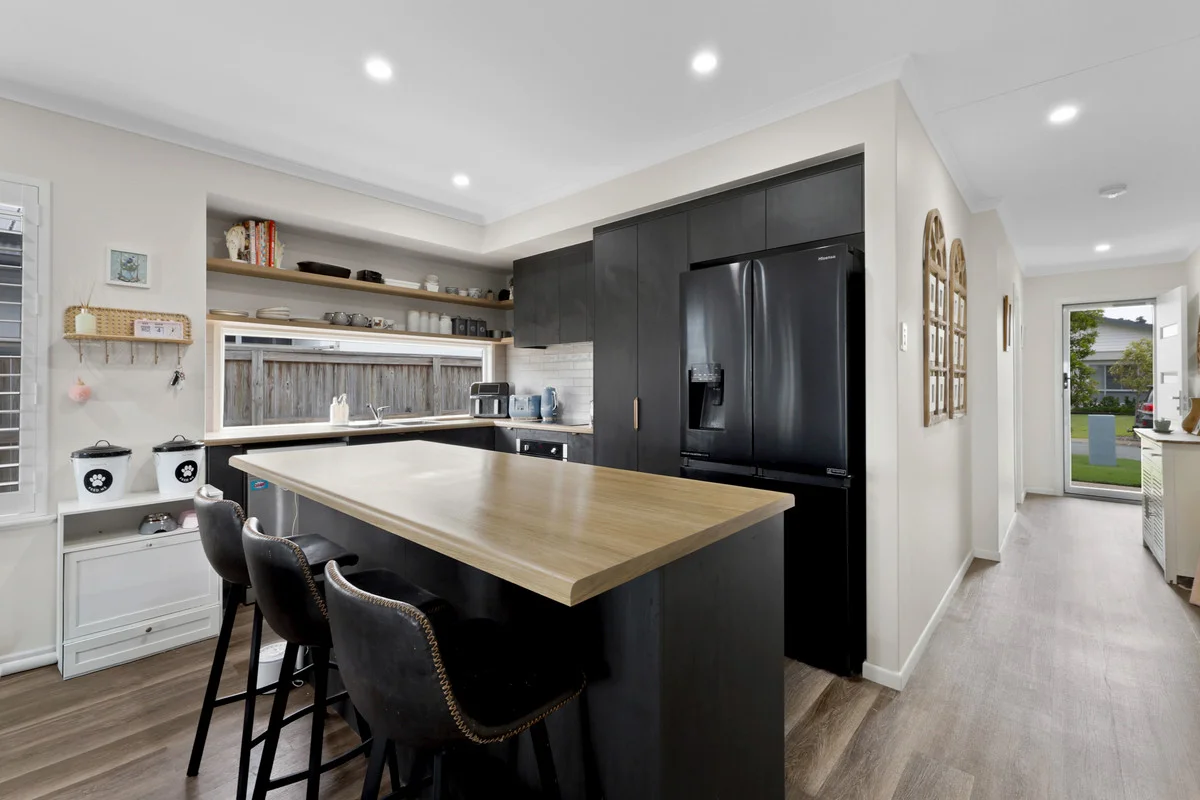 Additional image 11 of 6 Cassley Street, Beaconsfield QLD 4740