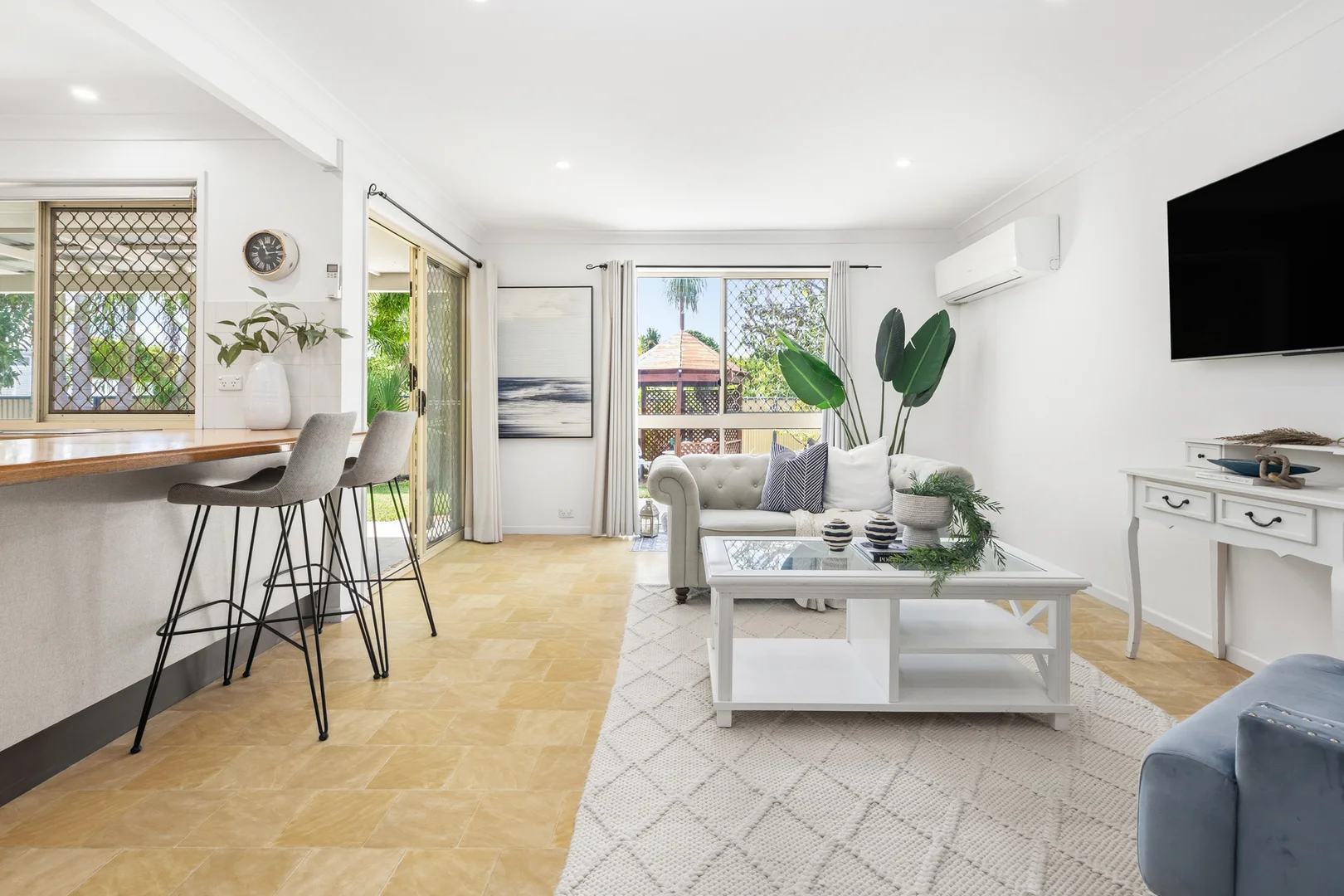 Additional image 2 of 72 Englefield Road, Oxley QLD 4075