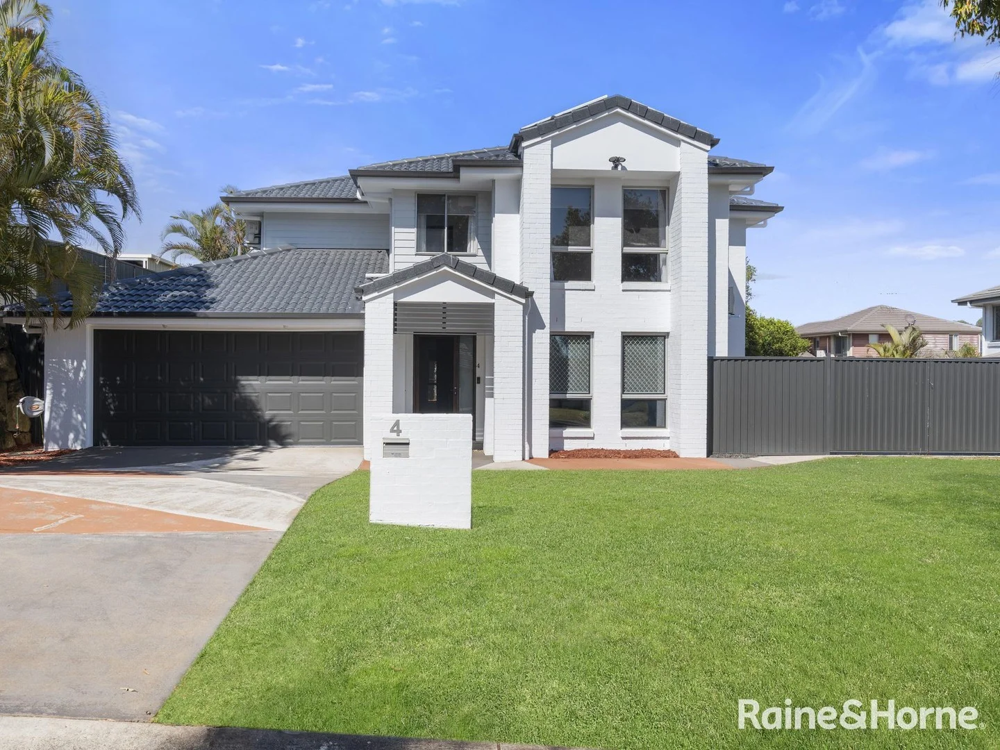 4 Pelorus Street, Redland Bay QLD 4165