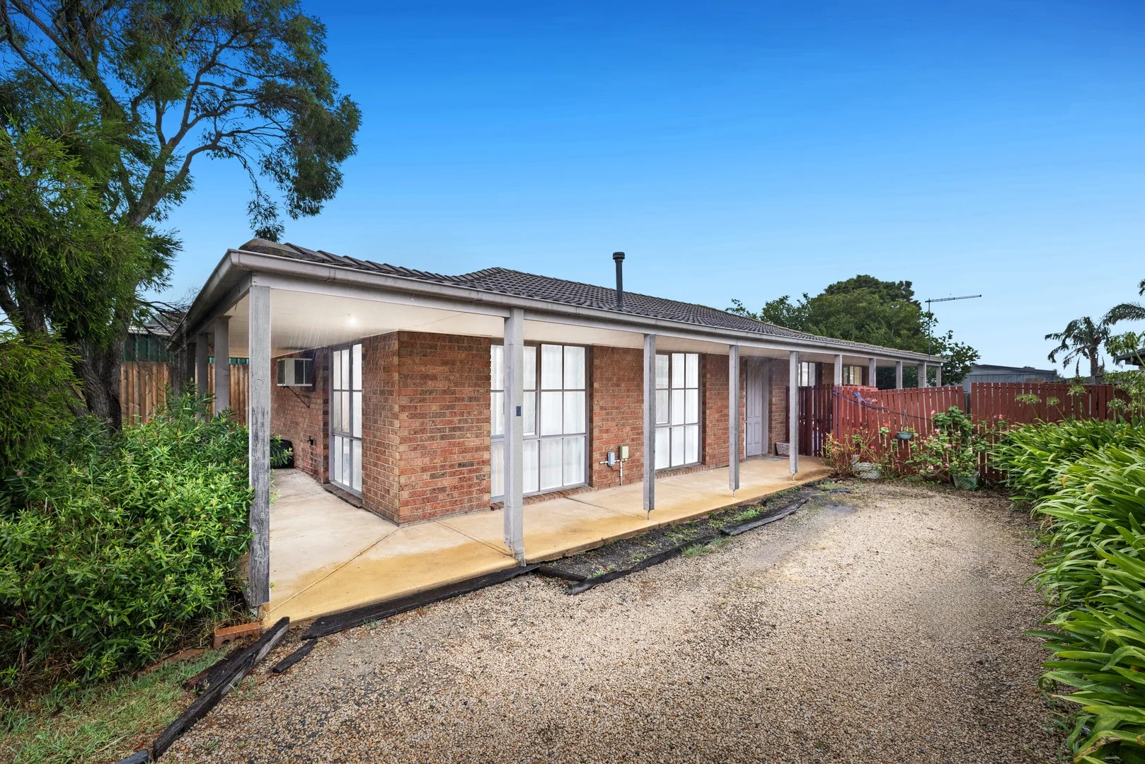 39 Joyce Street, Cranbourne West VIC 3977