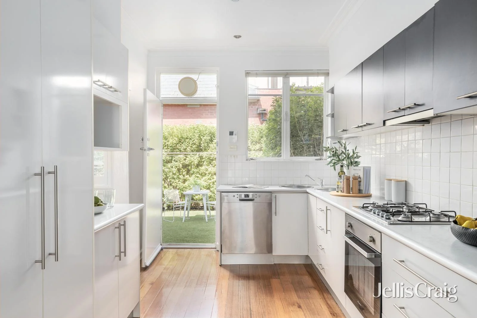 Additional image 8 of 3/17 Mercer Road, Armadale VIC 3143