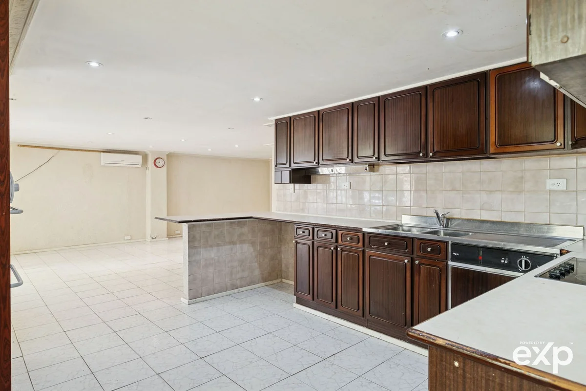 Additional image 3 of 2 Fogerthorpe Crescent, Maylands WA 6051