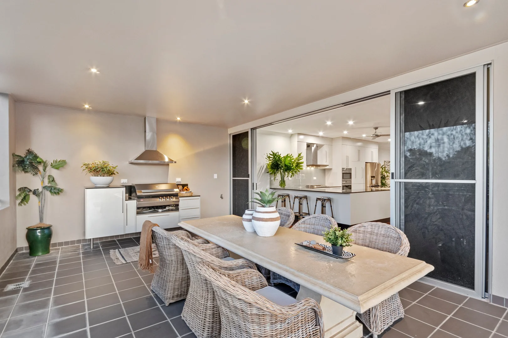 Additional image 11 of unit 8/88 Mitchell Street, North Ward QLD 4810