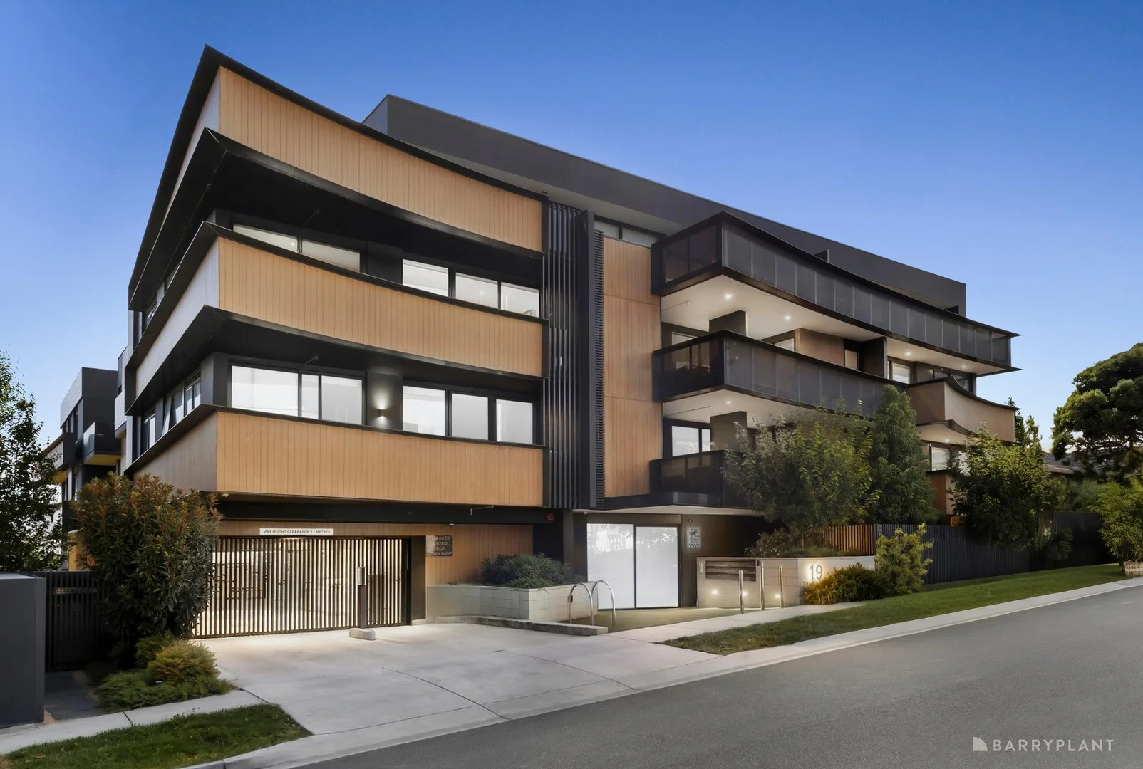 304/19 Frederick Street, Doncaster VIC 3108