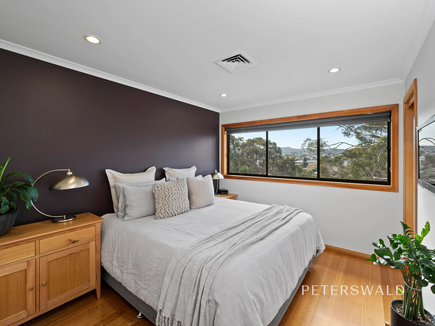 Additional image 16 of 96 Flagstaff Gully Road, Lindisfarne TAS 7015