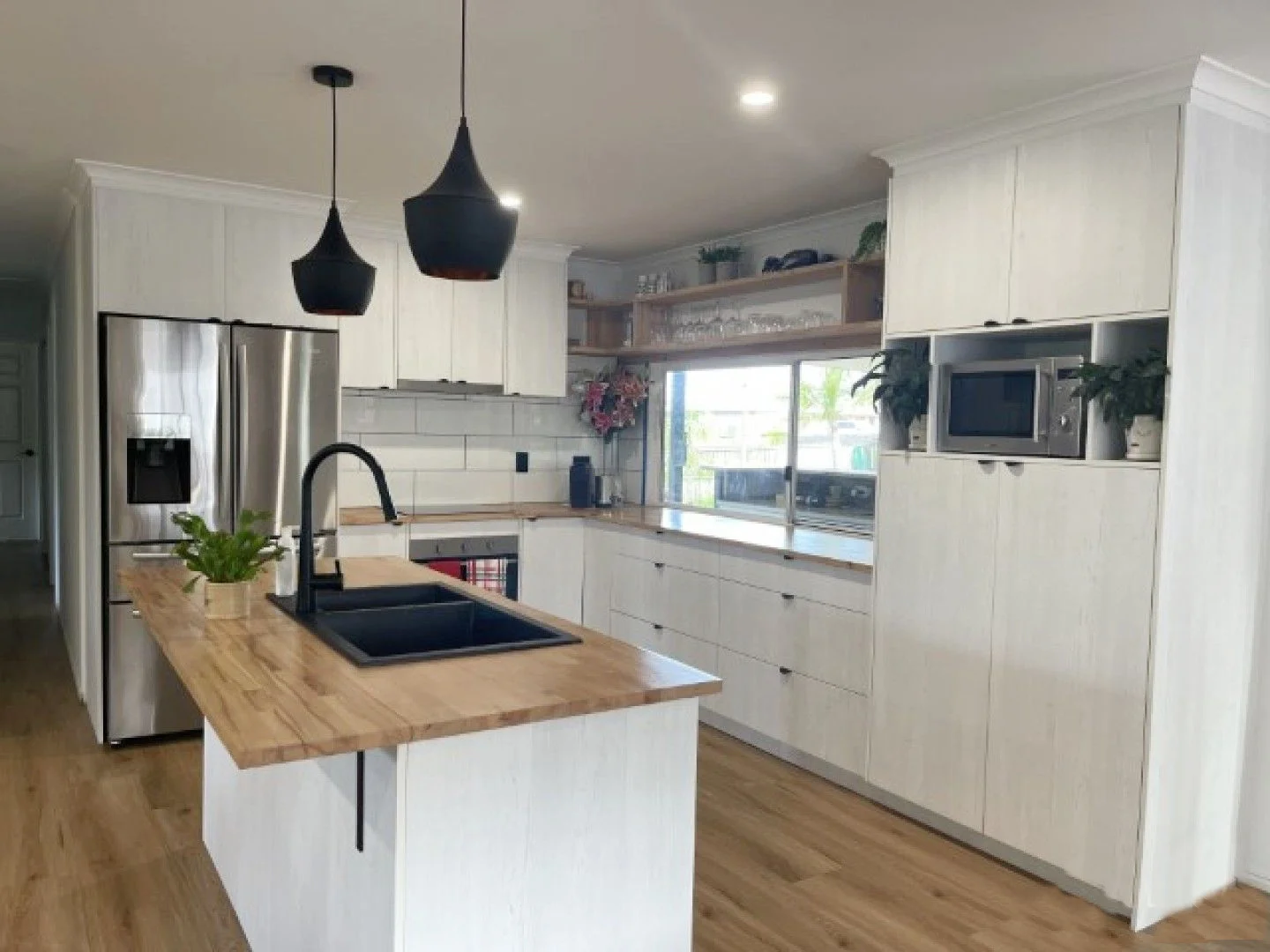 Additional image 3 of 21 Windsor Way, Urraween QLD 4655