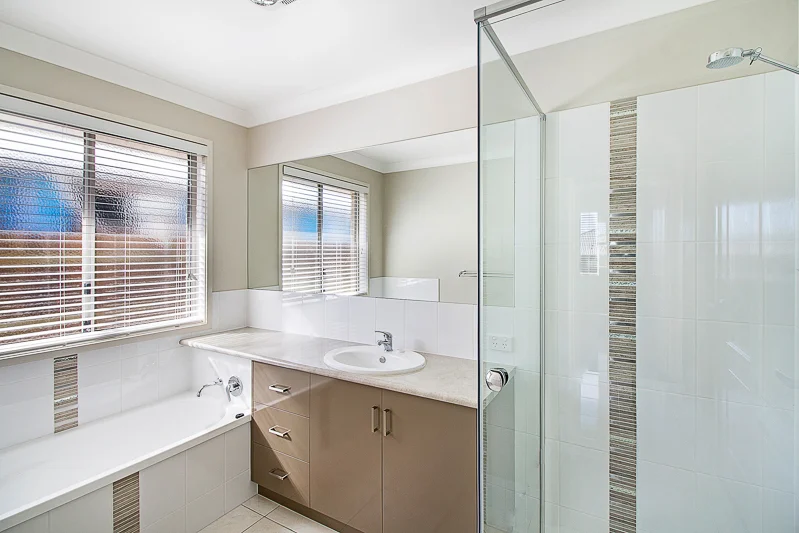 Additional image 10 of 38 Shelby Street, Glenvale QLD 4350