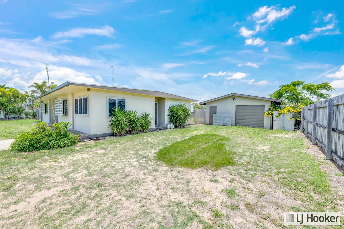 Additional image 24 of 15 Palm Court, Moore Park Beach QLD 4670