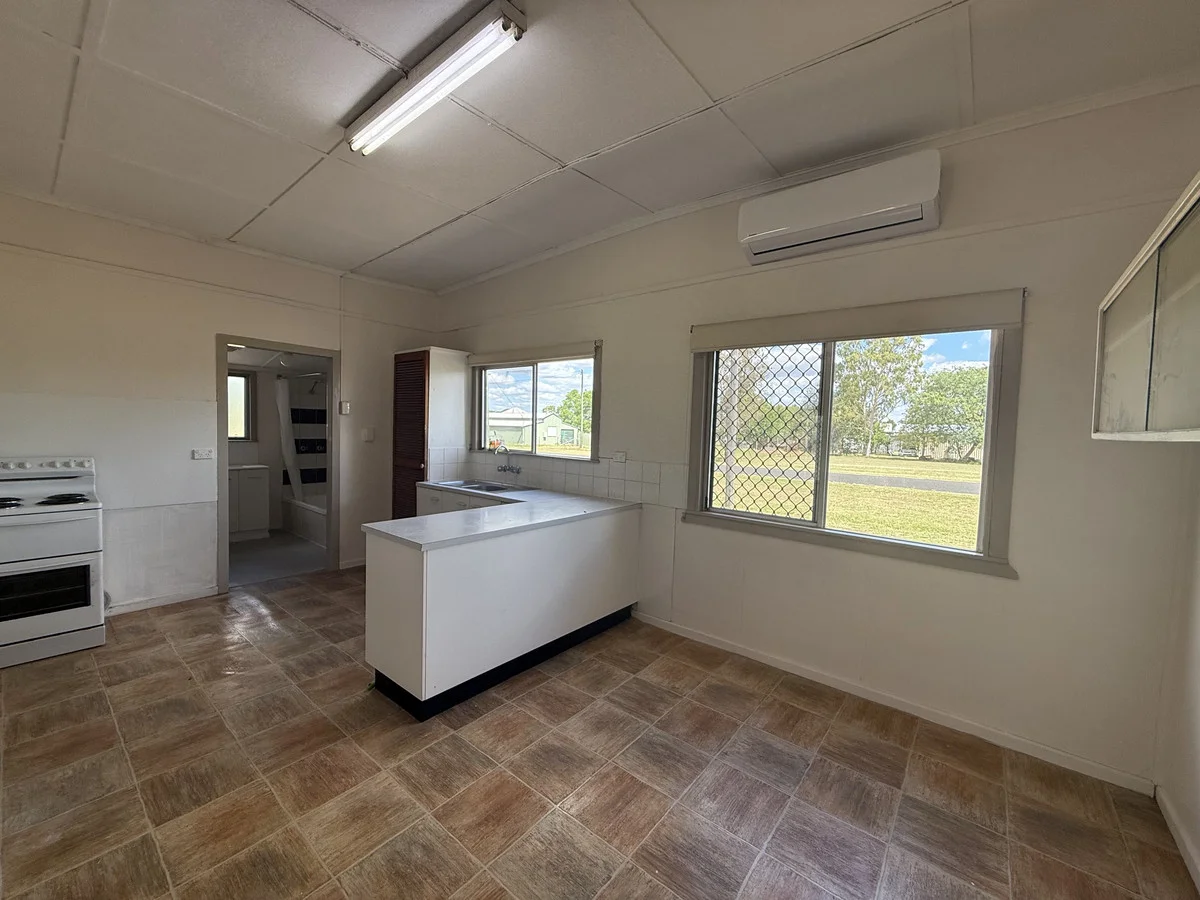 Additional image 2 of 13 Delacy Street, Kaimkillenbun QLD 4406