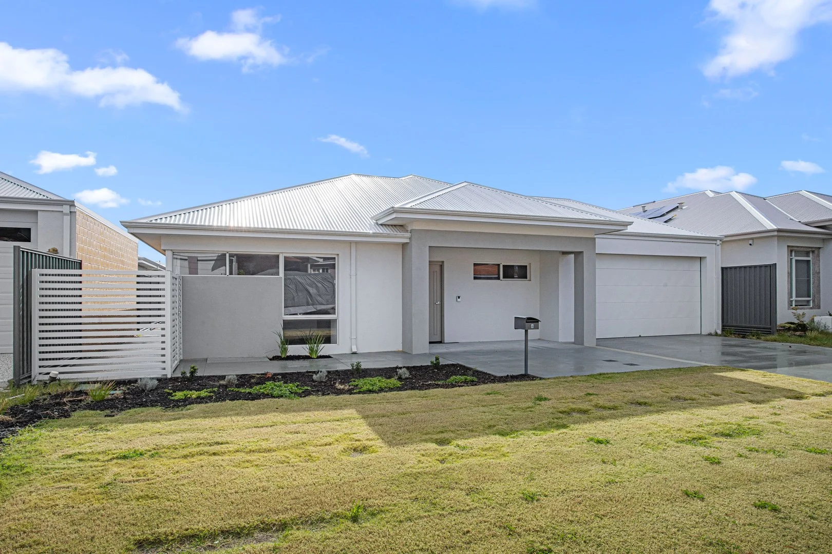 6 Swiftshire Road, Madora Bay WA 6210