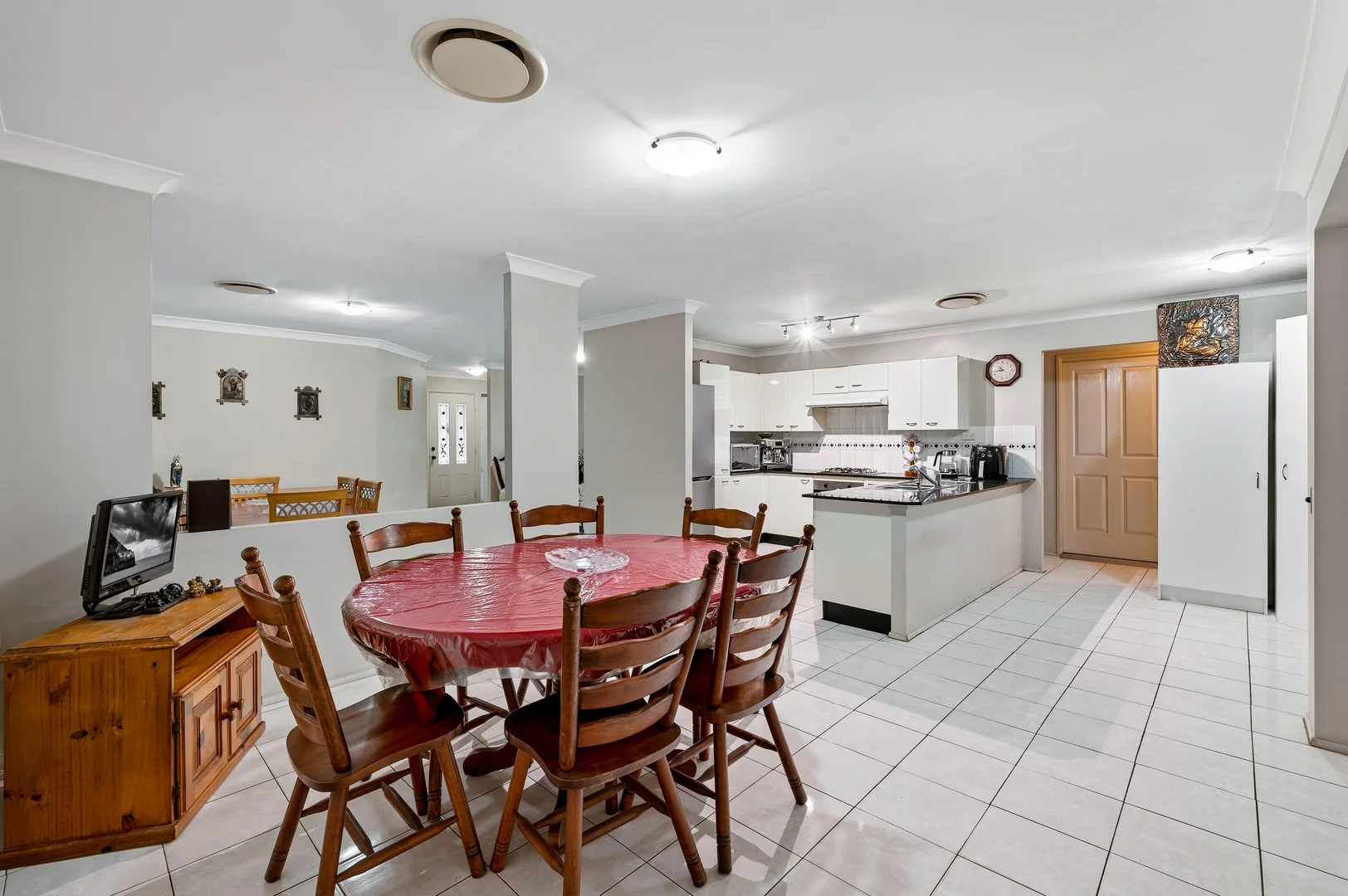 Additional image 4 of 14 Styles Crescent, Minto NSW 2566