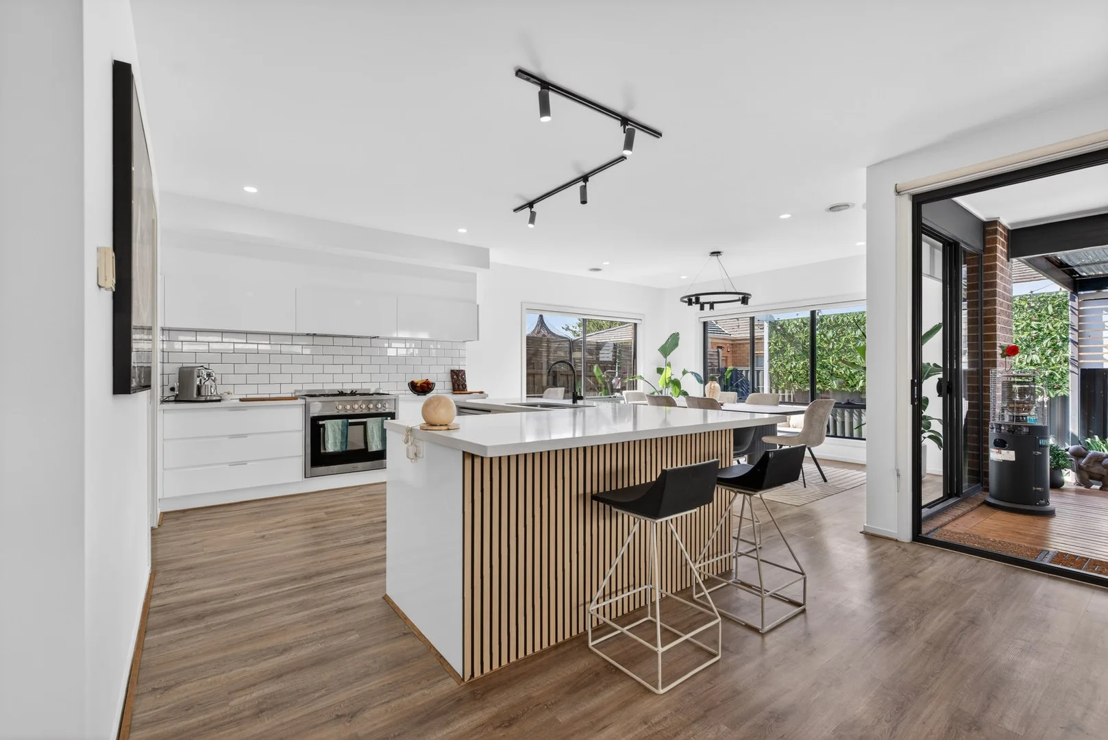 35 Orbis Avenue, Fraser Rise VIC 3336