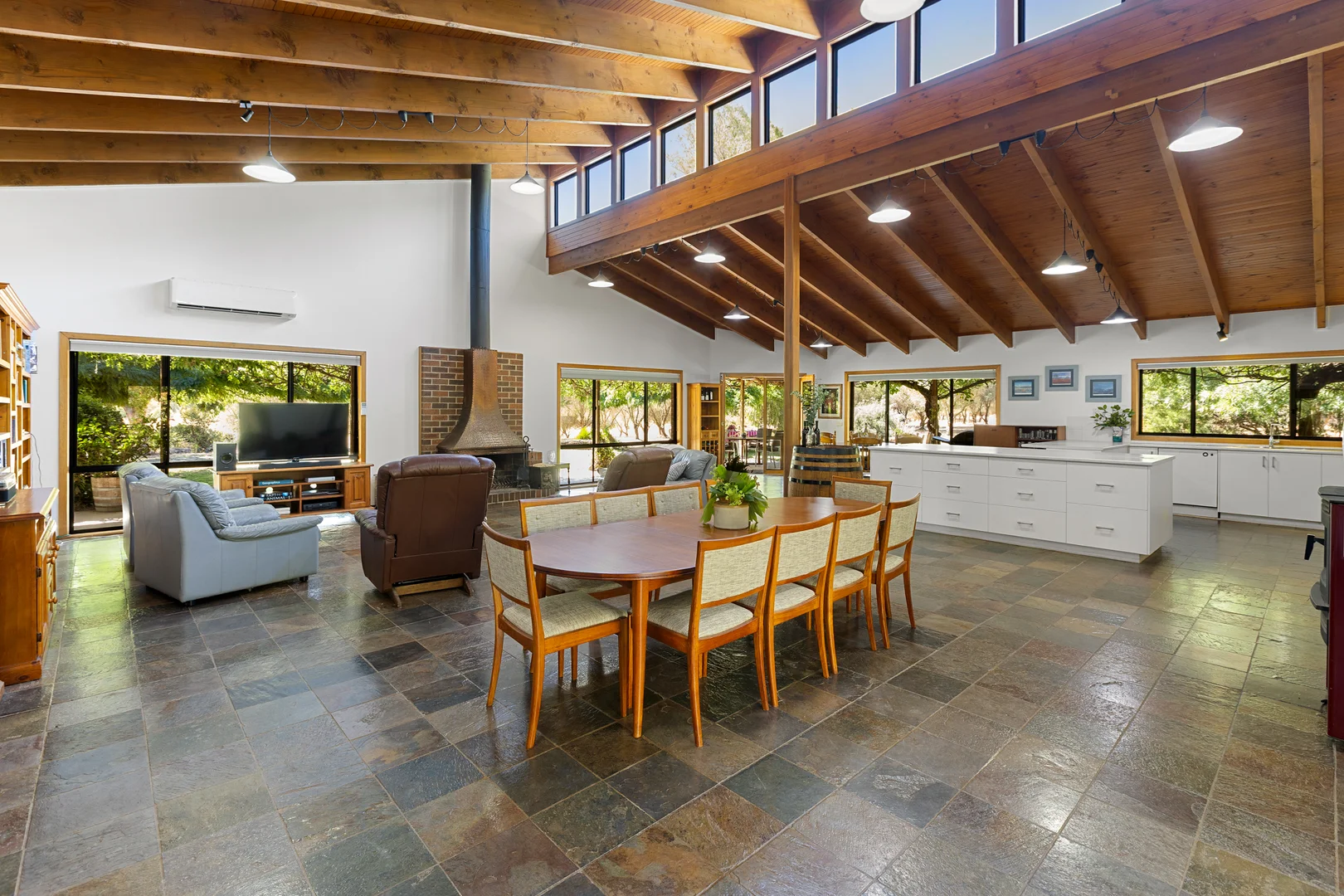 Additional image 2 of 210 Walshs Road, Goughs Bay VIC 3723