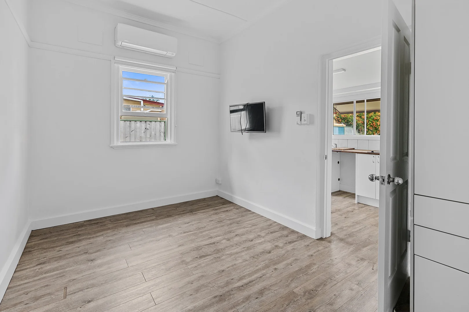 Additional image 13 of 56a Douro Street, Mudgee NSW 2850