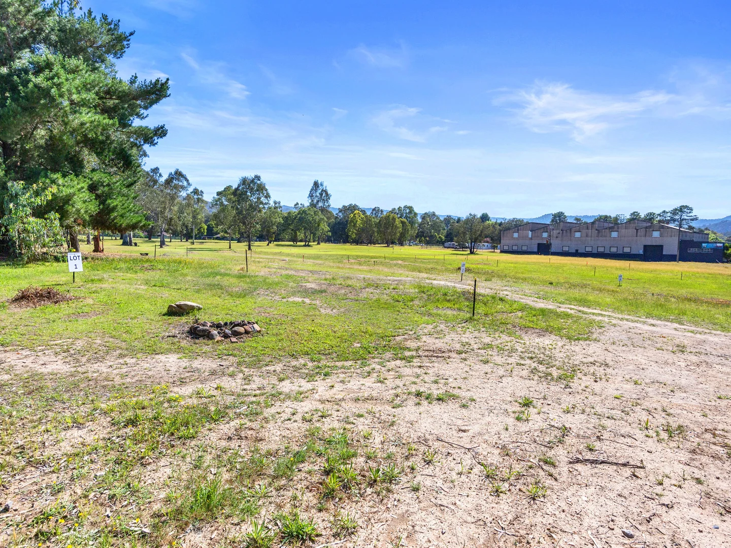 Additional image 5 of 1-4 South Crescent, Eildon VIC 3713