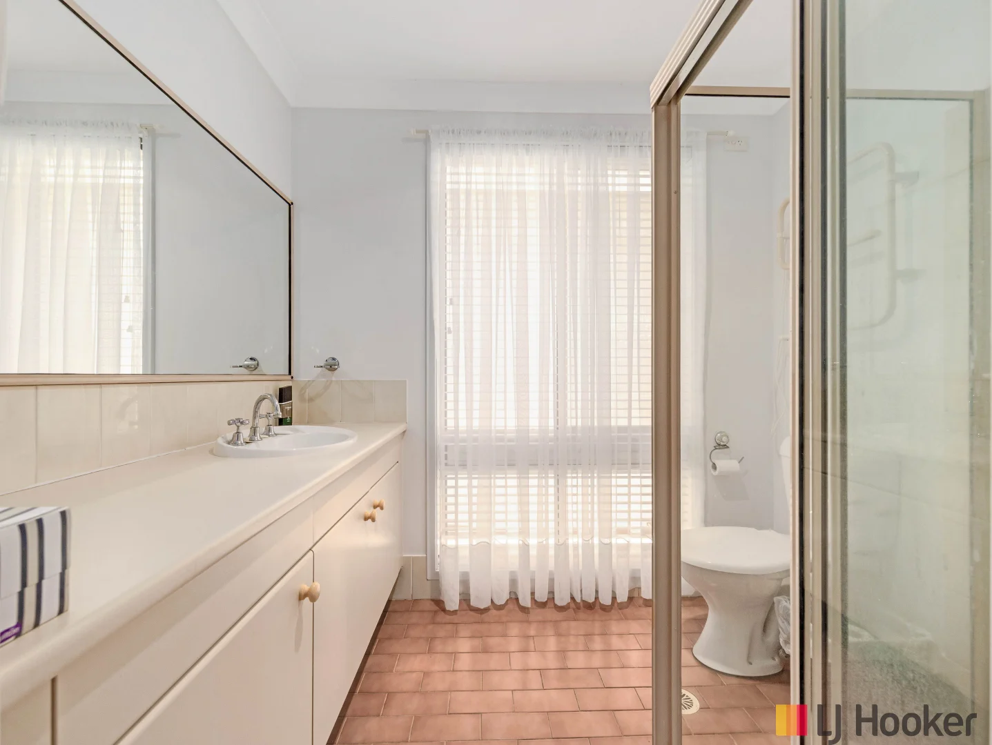 Additional image 19 of 5 Myamba Parade, Surfside NSW 2536