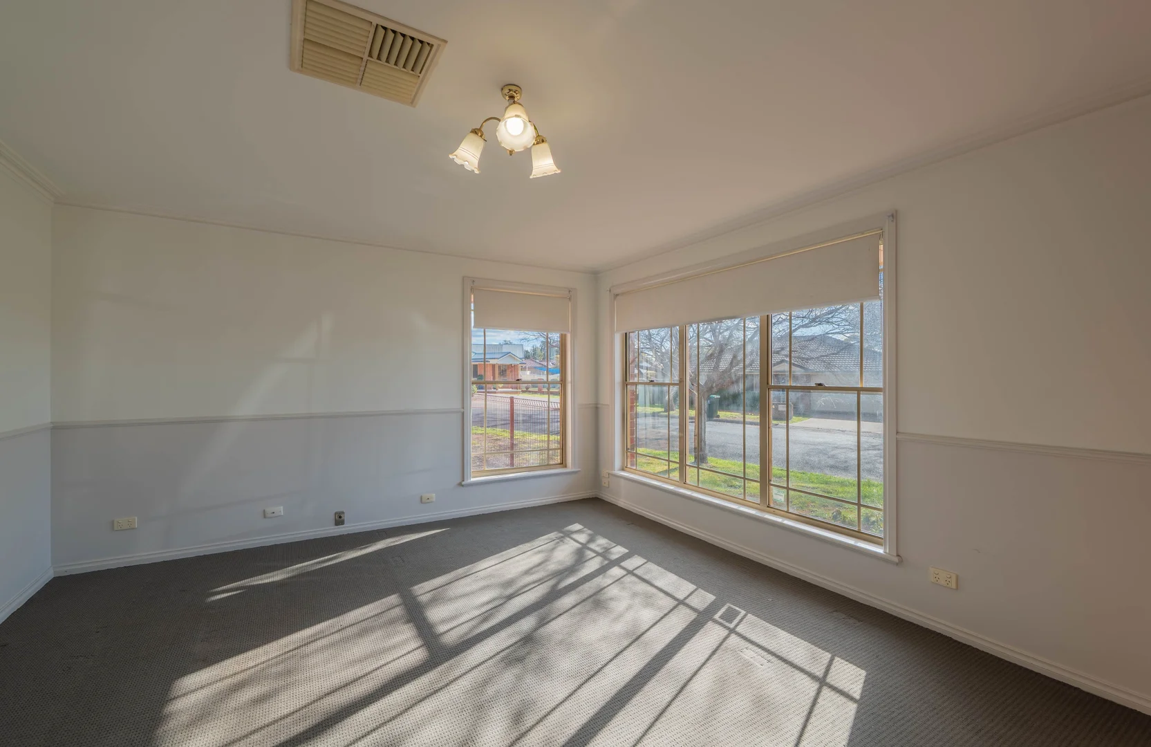 Additional image 4 of 1/4 Friendship Place, Parkes NSW 2870