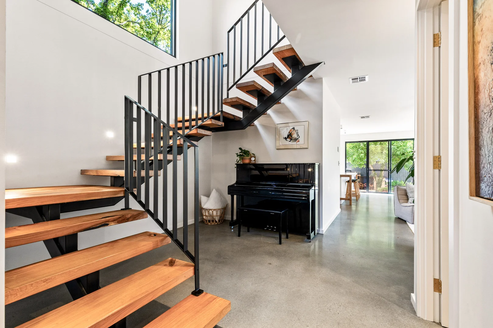 Additional image 11 of 6 Eveleigh Avenue, Blackheath NSW 2785