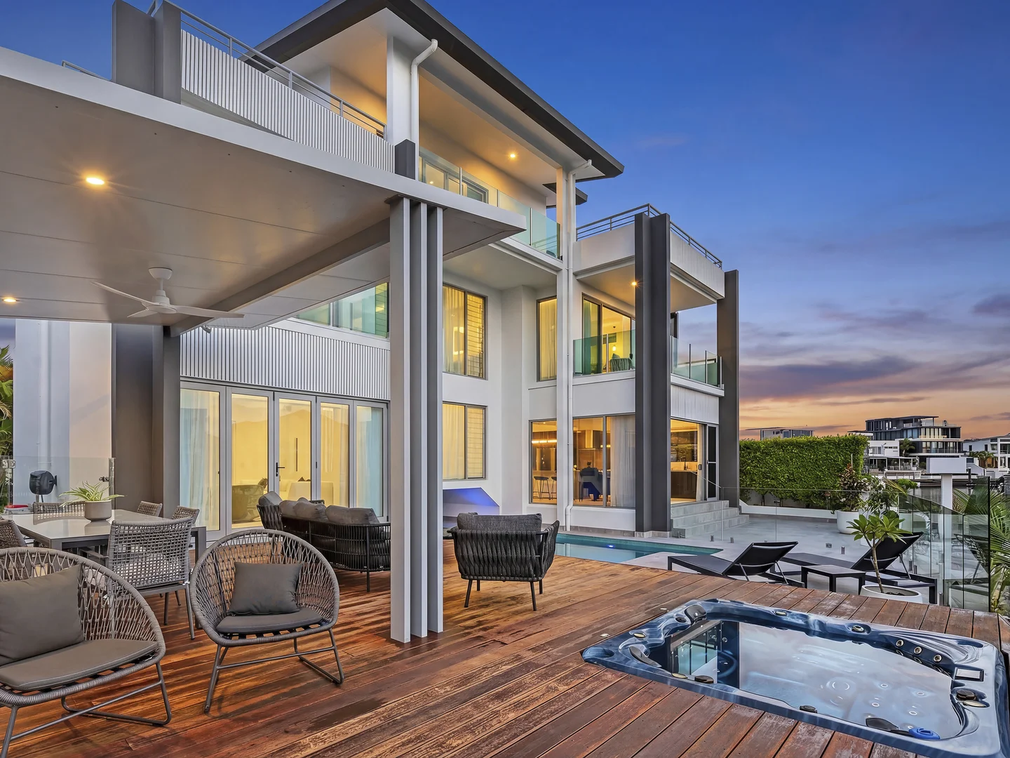 Additional image 17 of 19 Knightsbridge Parade East, Sovereign Islands QLD 4216