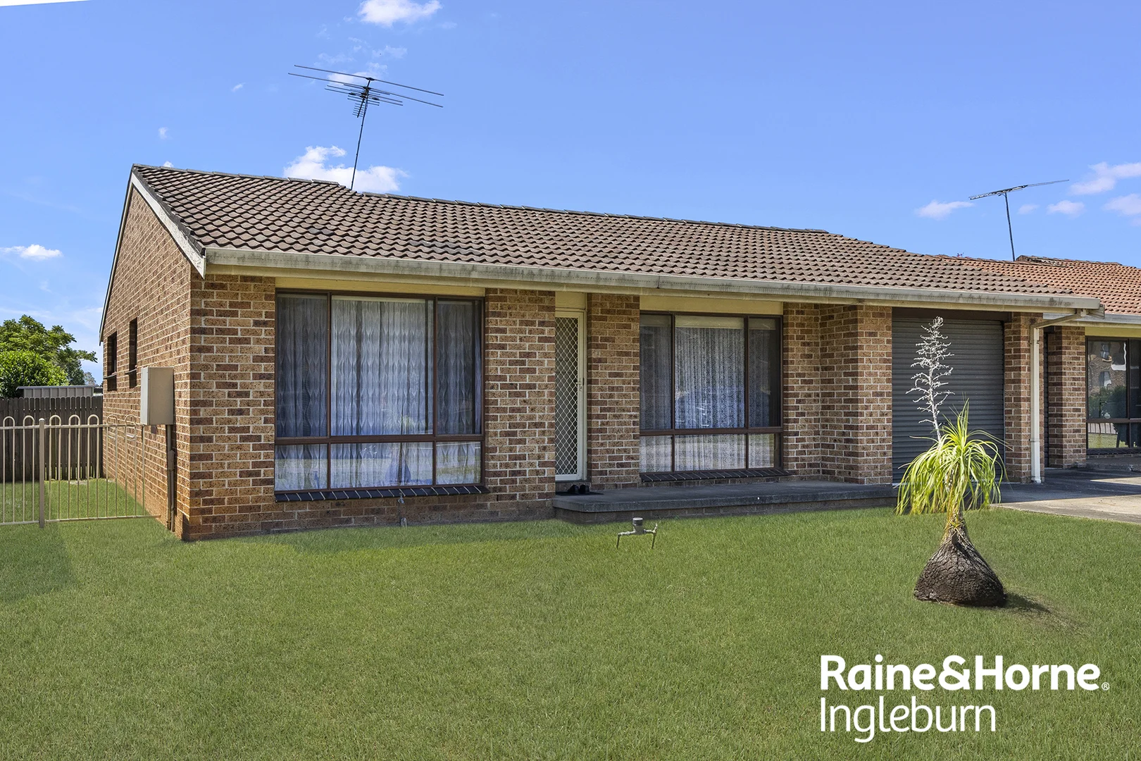 Additional image 2 of 1/100 Oxford Road, Ingleburn NSW 2565