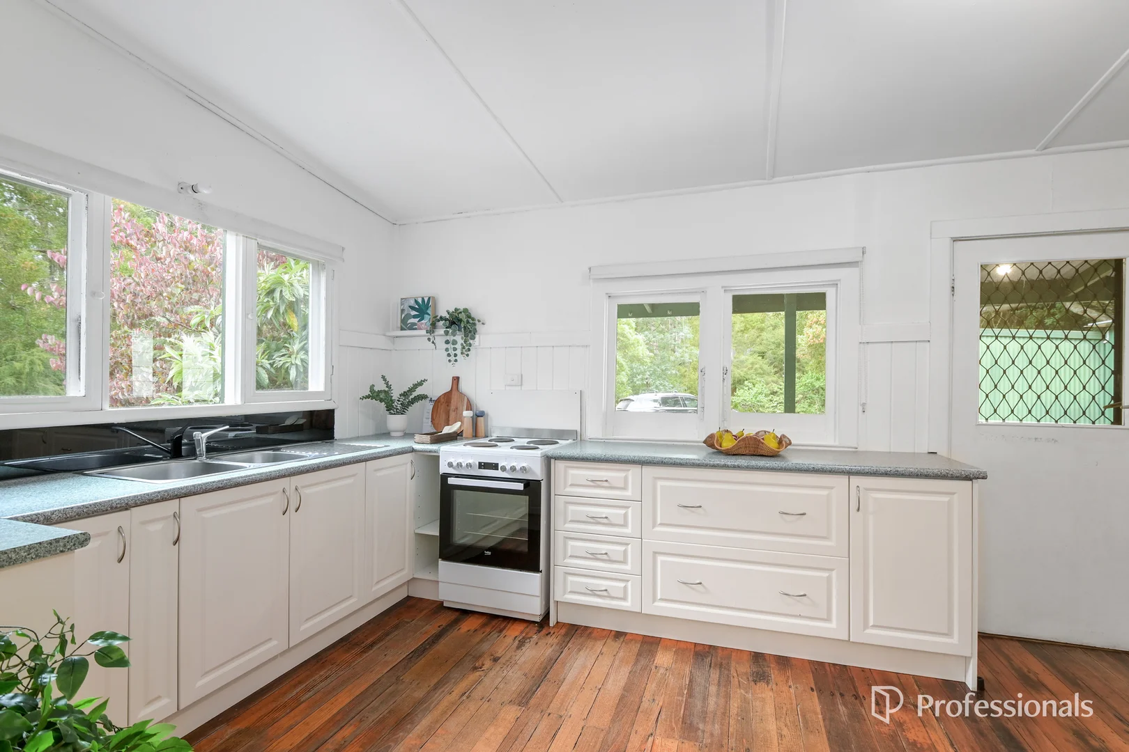 Additional image 12 of 492 Woods Point Road, East Warburton VIC 3799