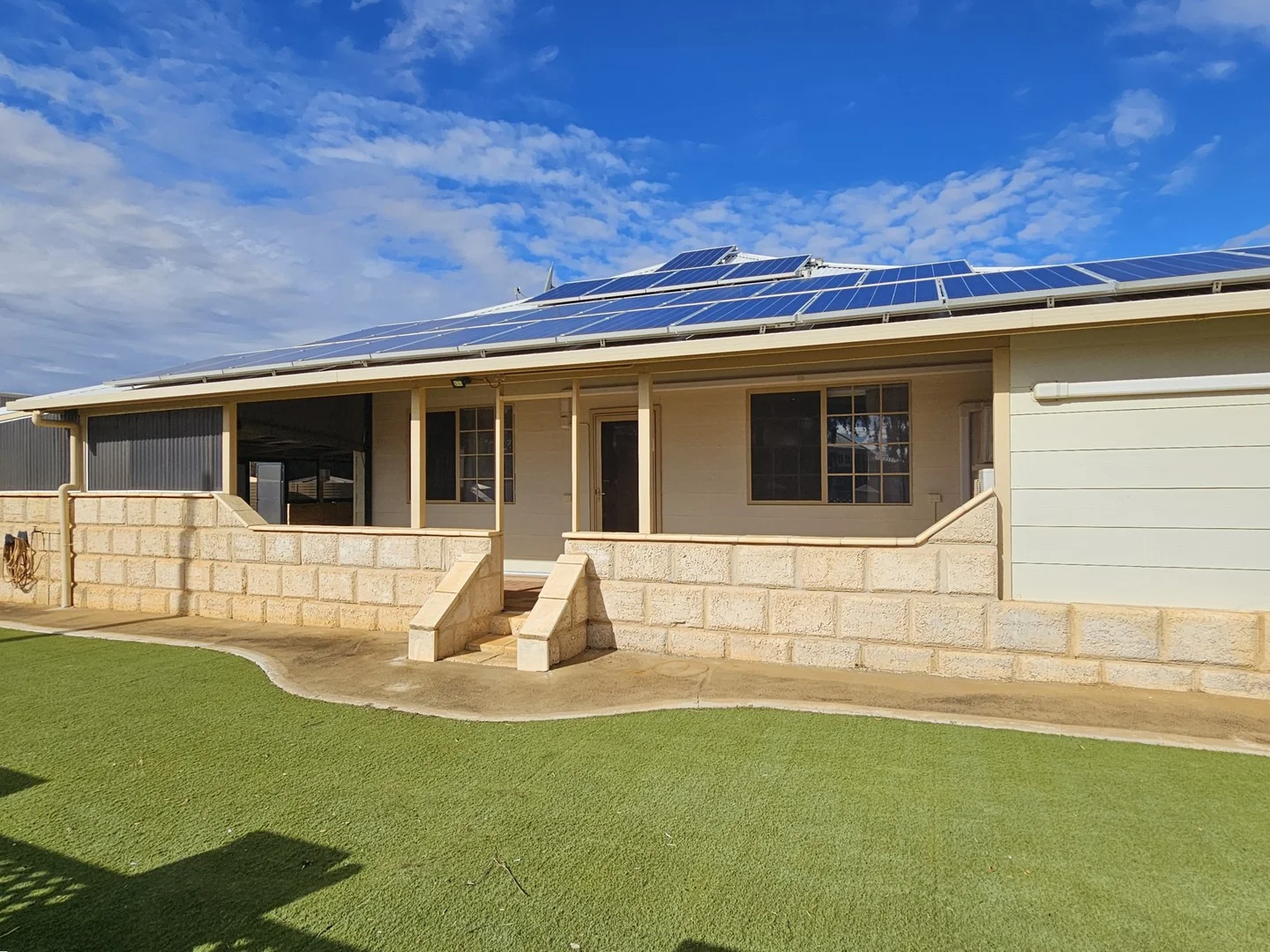 24 Ada Street, Narembeen WA 6369