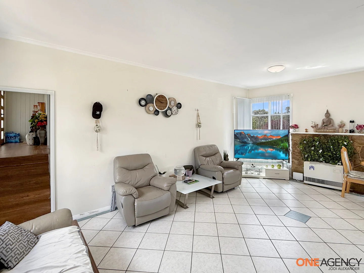 Additional image 3 of 53 Culey Avenue, Cooma NSW 2630