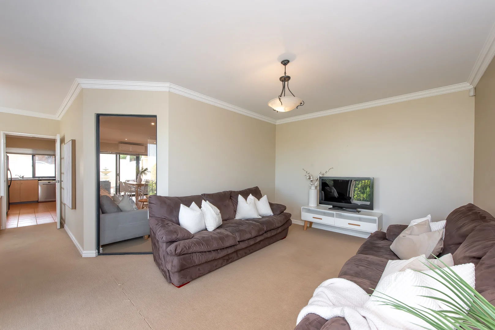 Additional image 14 of 1/16 Kinsella Street, Joondanna WA 6060