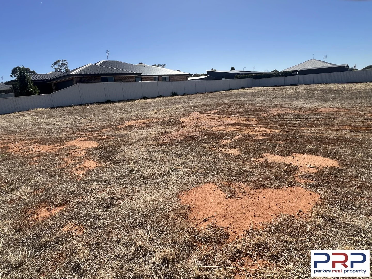 7 Fossickers Drive, Parkes NSW 2870