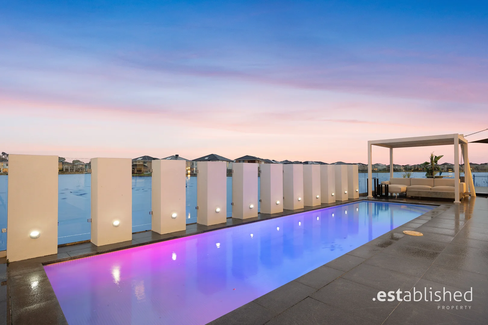 Additional image 3 of 18 Spinnaker Rise, Sanctuary Lakes VIC 3030