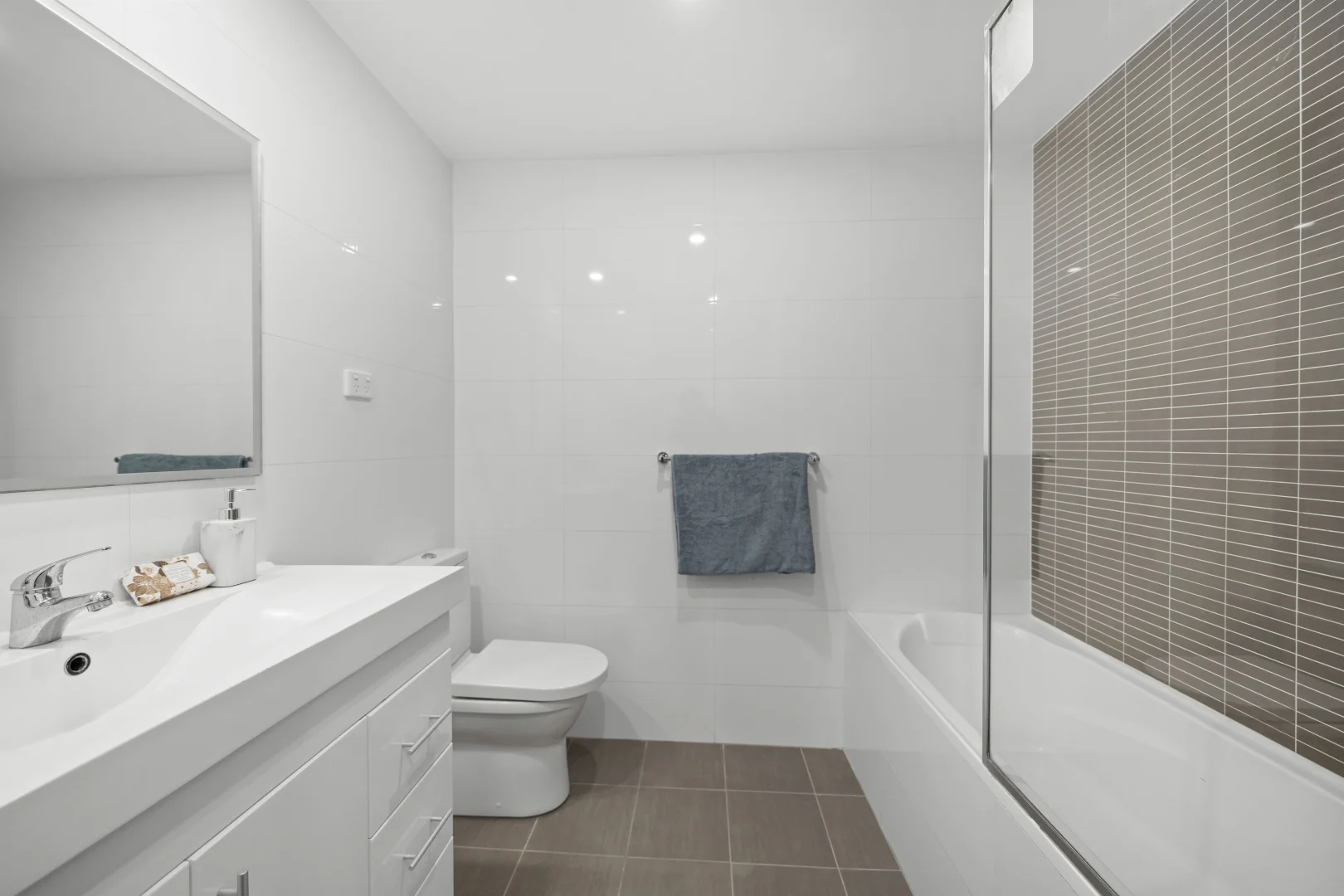 Additional image 5 of 406/208-210 Coward Street, Mascot NSW 2020