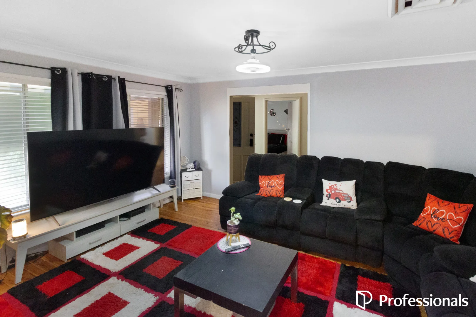 Additional image 8 of 7 Martin Street, Tolland NSW 2650