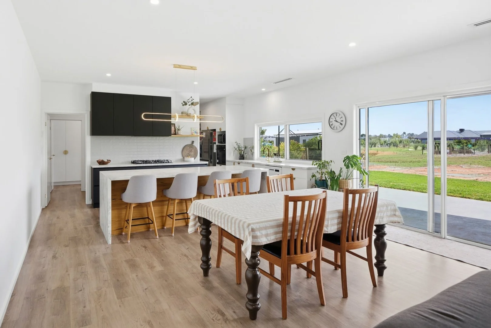 Additional image 8 of 13 Lara Close, Mulwala NSW 2647