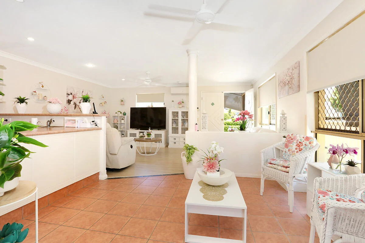 Additional image 8 of 1/27 Eider Avenue, Paradise Point QLD 4216